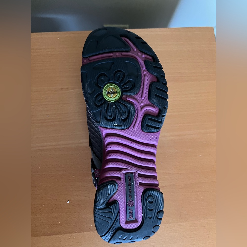 Jambu Gray with Raspberry Athletic Shoe - Picture 9 of 11